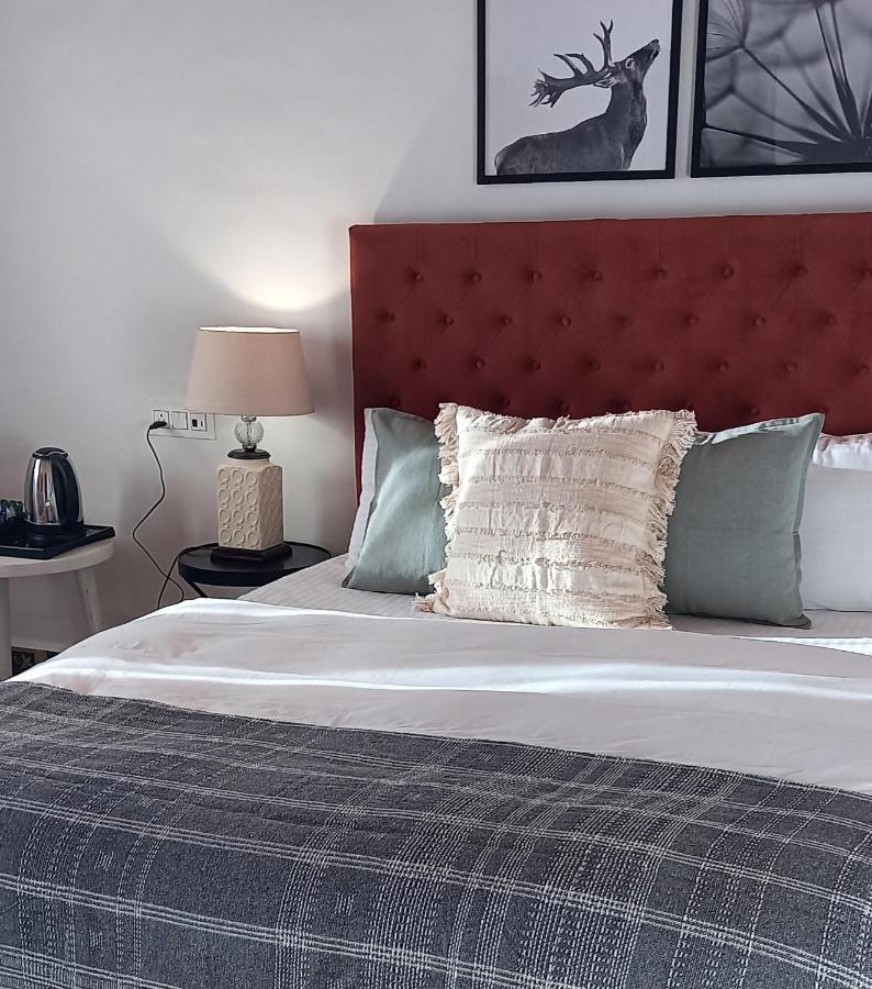 Bir High Hotel Eksteriør billede