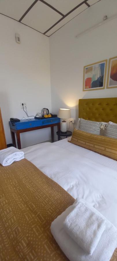 Bir High Hotel Eksteriør billede