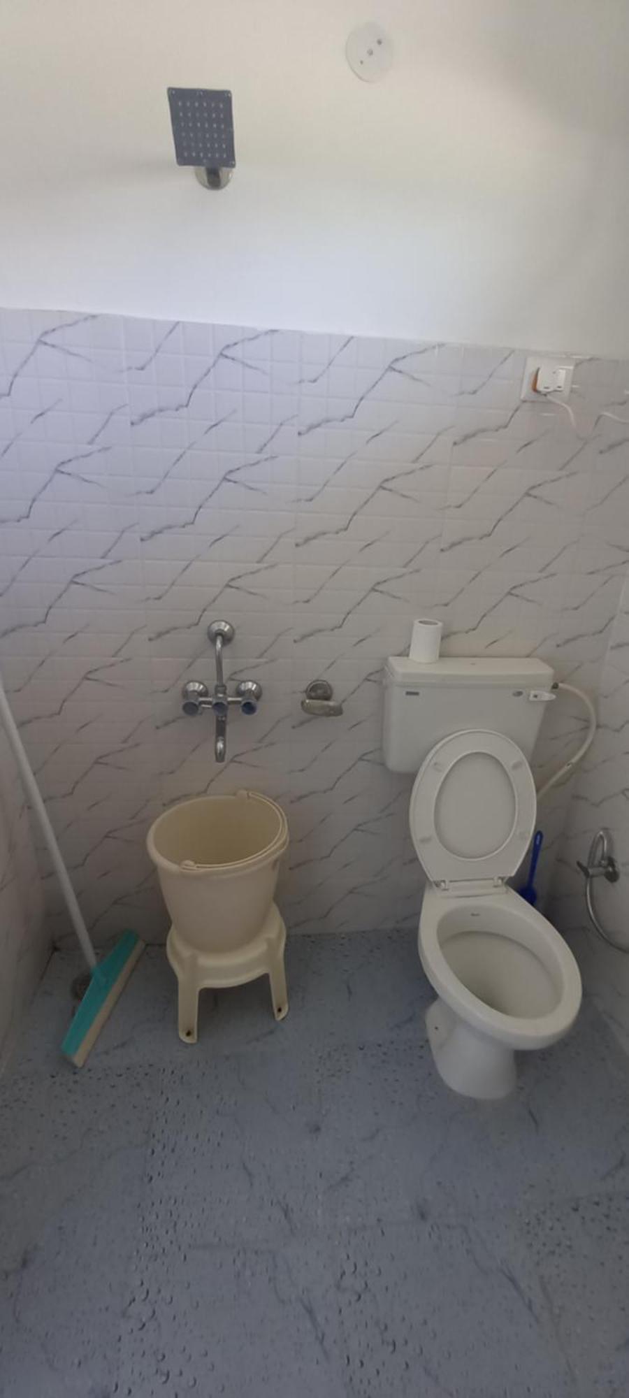 Bir High Hotel Eksteriør billede
